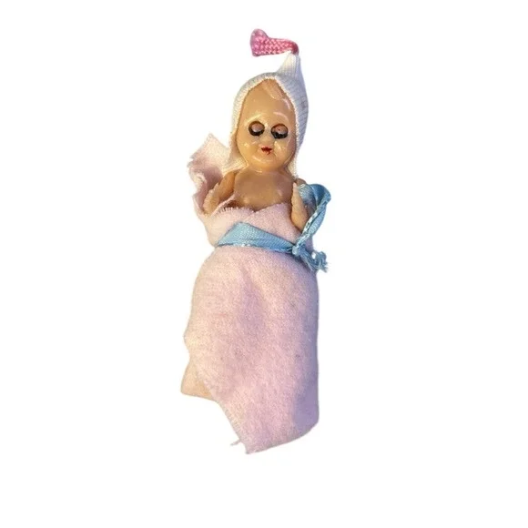Vtg Maple Brand Sweetheart‎ Toys Plastic Baby Doll Eyes Open/Close Pink Blanket