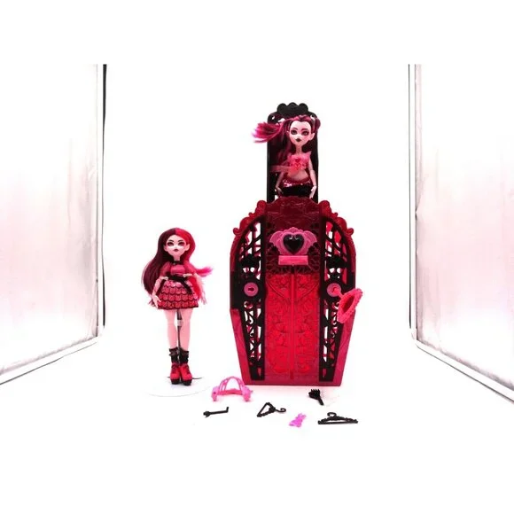 Monster High Skulltimate‎ Secrets Monster Mysteries Playset Secrets Garden Dolls