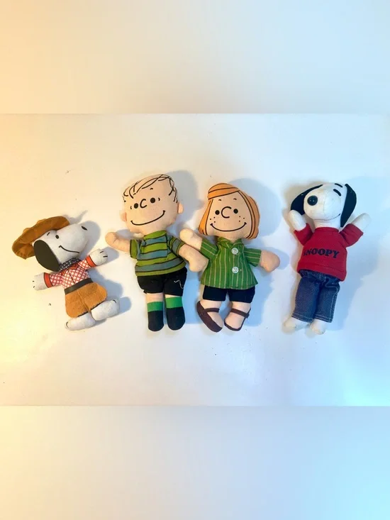 Vintage Peanuts cloth dolls 6”-9” high