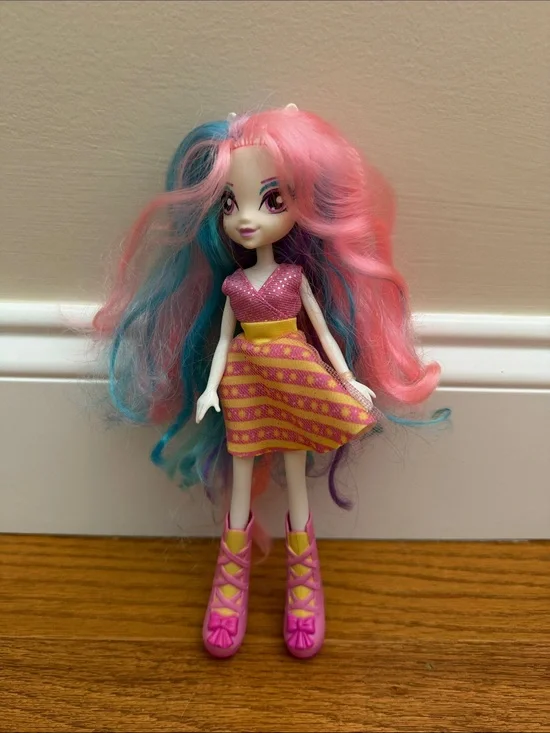 Equestria Girl Doll- Princess Celestia