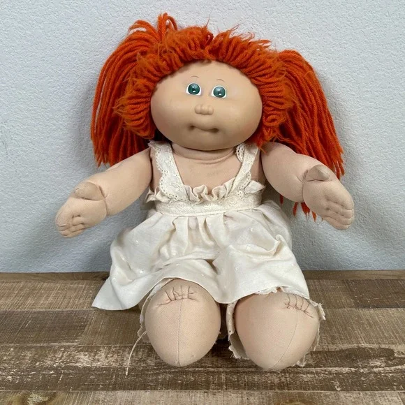 Vintage 1984 Coleco Cabbage‎ Patch Doll Girl Red Hair Green Eyes Mold 1 China KT