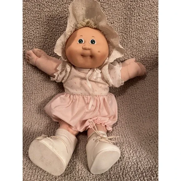 1985 Coleco CPK Cabbage Patch Kid Preemie Baby Girl with Blue Eyes - W/OG Outfit