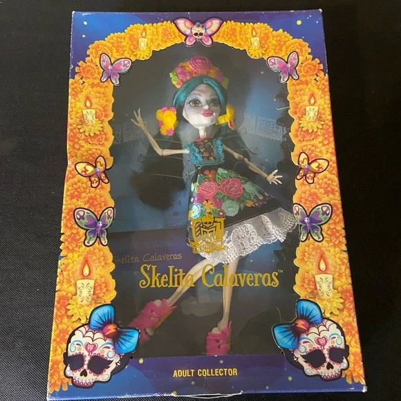 Collectible vintage Monster High Skelita Calaveras Doll - Blue‎ and Pink
