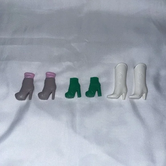 Barbie Doll Shoes Lot 3 Pairs Green Lace Up Grey Sock White Cowboy Boots