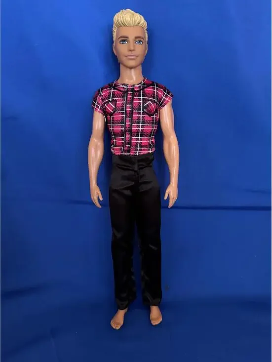 Mattel 12 Inch Blonde Ken Fashionistas Doll #129 Model