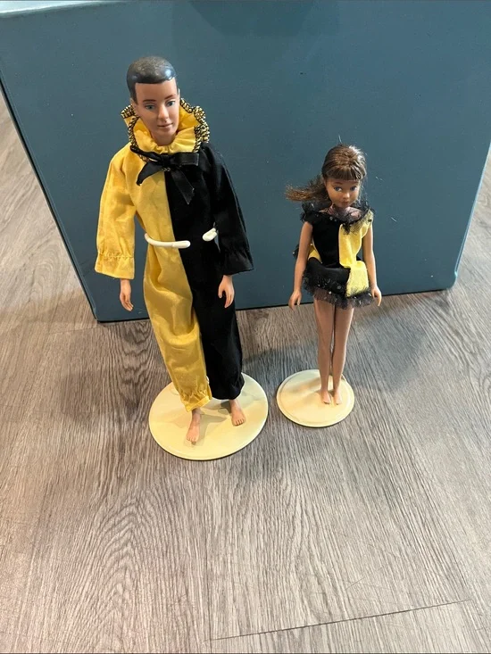 Ken & Skipper vintage Barbie Black & Yellow Doll Outfits