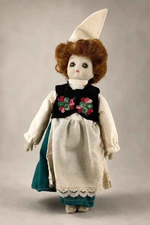 Vintage Scandinavian Folk Doll Norway Sweden Bisque Face Red Hair 9” Costume