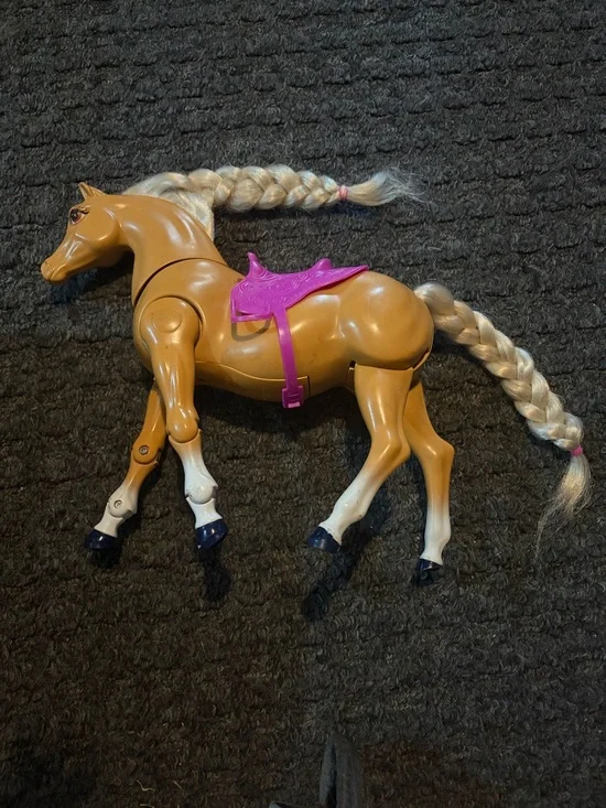 Vintage 1993 star stepper Mattel horse