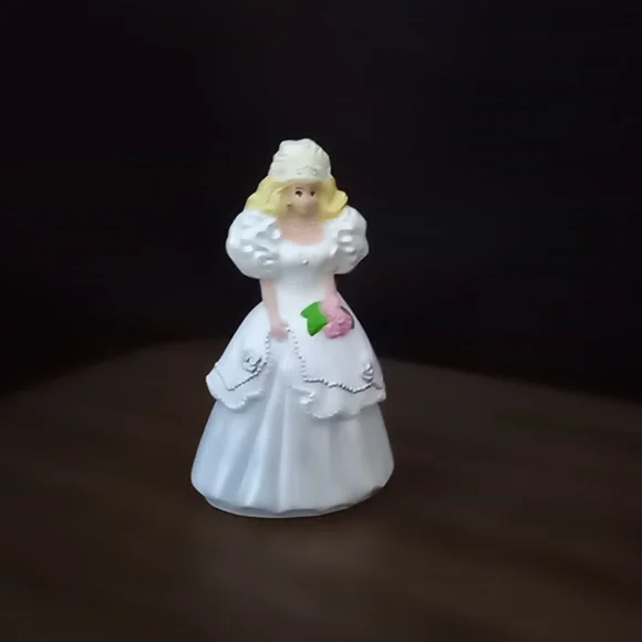 Vintage Mcdonalds Happy Meal Rose Bride Barbie from Barbie Series
