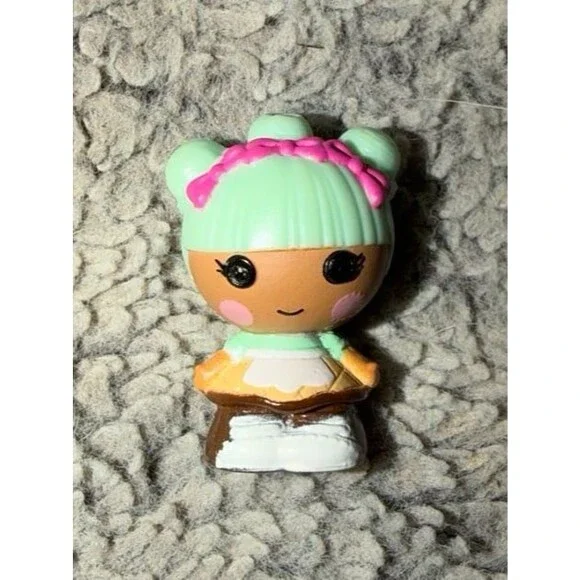 Lalaloopsy Mint Scoops Waffle Cone Ice Cream character Mini Collectible Doll