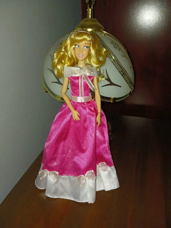Disney Store Cinderella Pink Dress Singing Doll