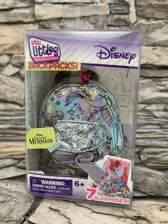 Disney Real Little Mermaid Surprise Hologram Accessories Backpack Doll Moose Toy