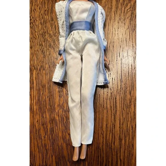 Vintage Barbie Designer Originals White Delight #3799