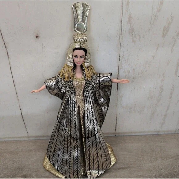 Barbie Elizabeth Taylor as Cleopatra Doll Gold Gown Headdress 1999 Mattel