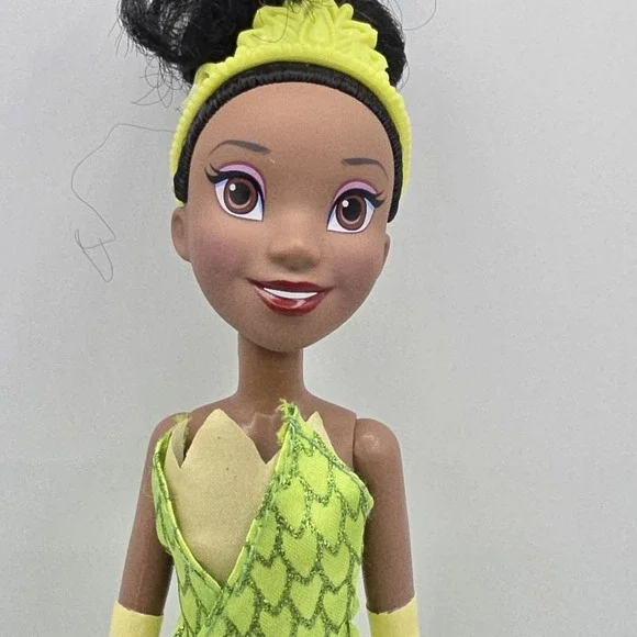 Disney Tiana Princess Royal Shimmer Princess & The Frog Doll (Hasbro 2015 - 11