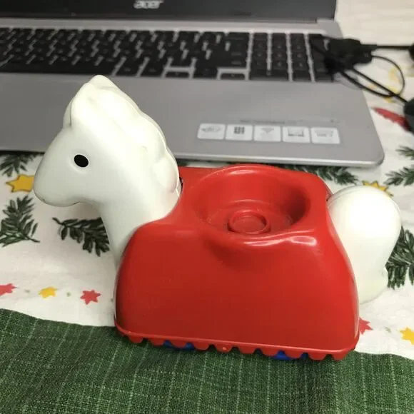 Little Tikes White Horse Wee Waffle Castle Replacement‎ Figure