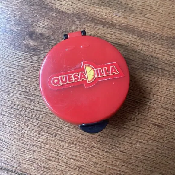 Dollhouse‎ Appliance Miniature Quesadilla Maker With Quesadilla 1:12