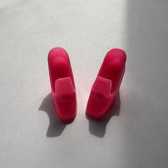 Barbie Pilgrim chunky Shoes hot pink vtg‎ Mattel 70s Korea