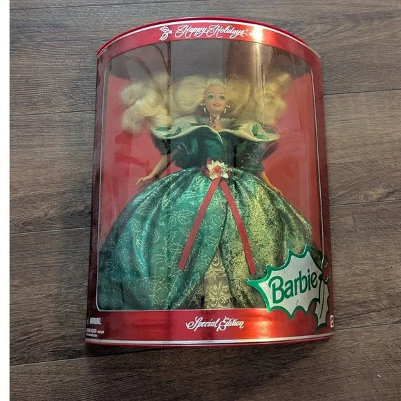 Mattel Happy‎ Holidays Barbie 1995 Special Edition Emerald Green Gown 14123 NIB