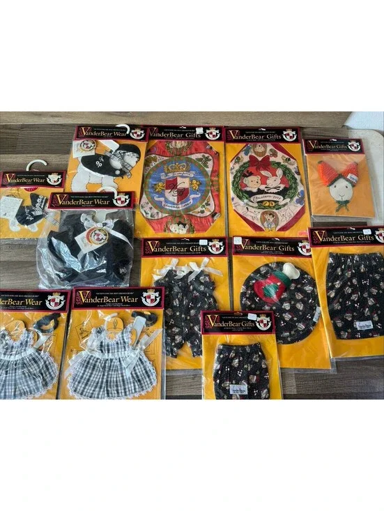 VANDERBEAR Gifts A Legendary Family Portrait In Black & White NABCO Vtg NIP Lot