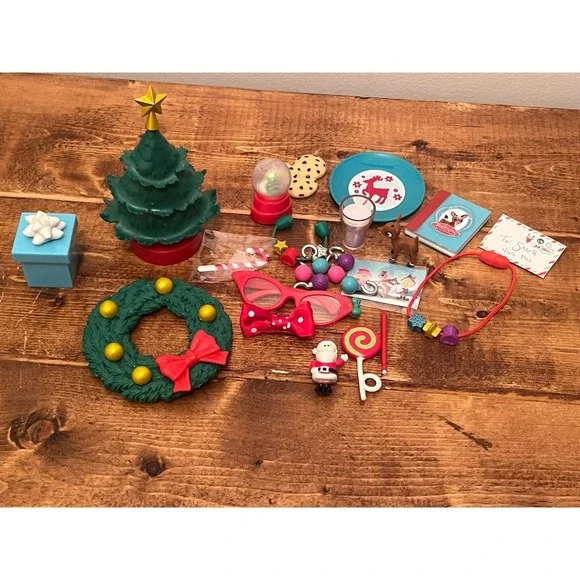 MY LIFE As Christmas HOLIDAY DECORATIONS Play Set 18