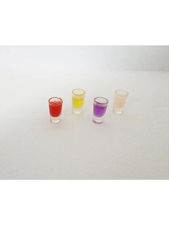 Miniature Dollhouse Drinks Set of 4 - Style 2