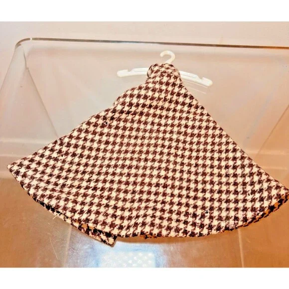 Vintage Barbie Houndstooth Cape with hanger