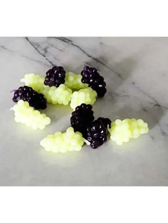 5pc Miniature Grapes Black/Green Dollhouse Fruit