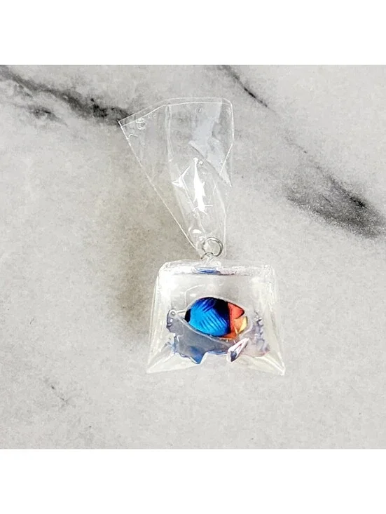 Miniature Dollhouse Tropical Blue Fish in Bag 1:12 Scale