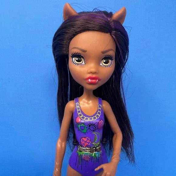 Monster High Clawdeen Wolf‎ Swim Class Werewolf Doll 2017 Purple Swimsuit