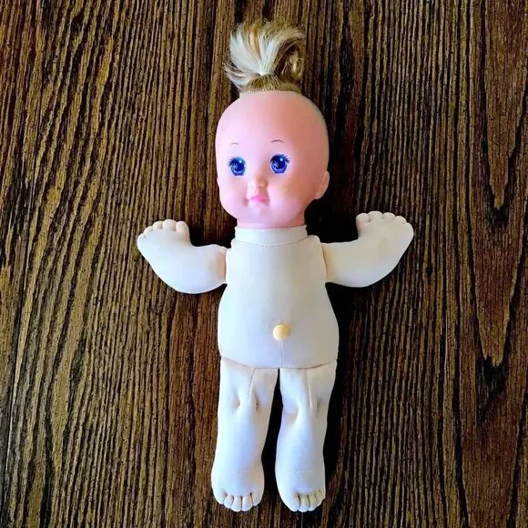 Vintage 1989 Magic Nursery Doll