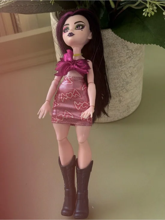 Monster High Dracula  doll from the 2024 Monster Fest line.