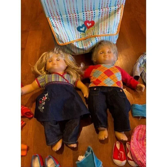 Vintage 2002 pleasant Company, American girl, doll, twin bundle with rolling cas