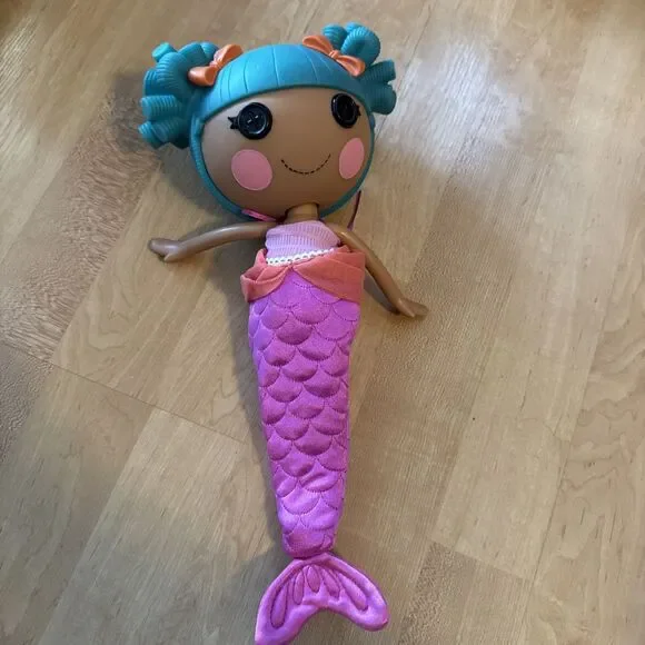 Lalaloopsy Sand E Starfish Sew Magical Mermaid Doll Color changing Hair 2009