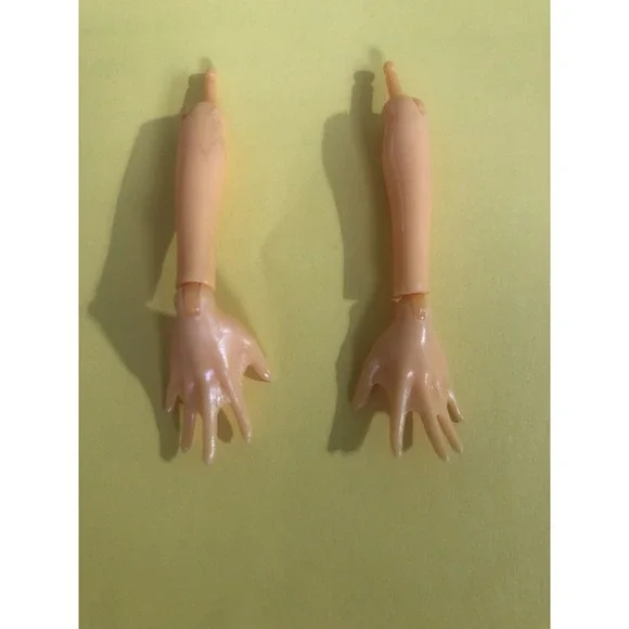 Monster High Great Scarrier Reef Glowsome Ghoulfish Toralei Stripe Doll Arms‎