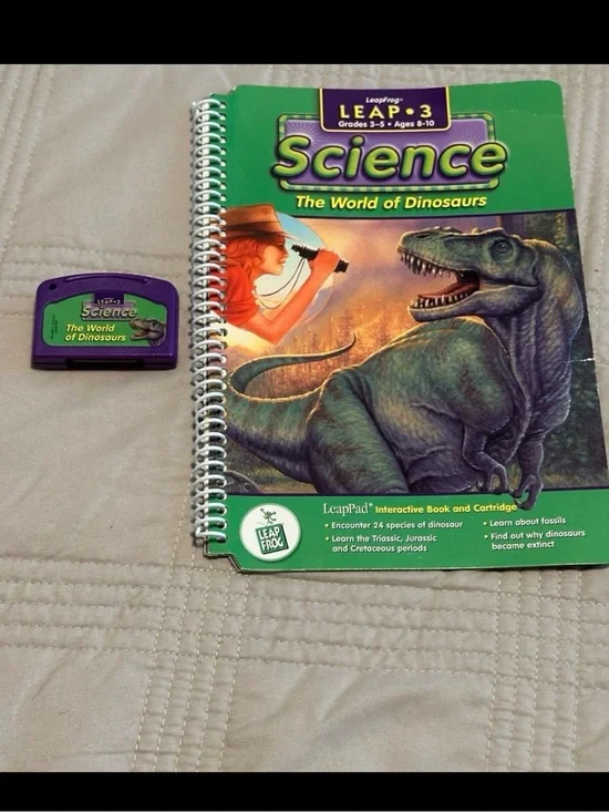 LEAP FROG Leap 3 Science THE WORLD OF DINOSAURS ages 7-10 RARE!