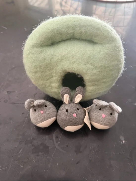 Lovevery Felt Burrow Hideaway with Grey Bunny Toys - Soft Green
