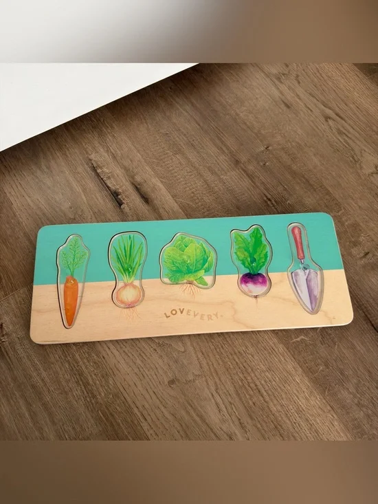 Lovevery Wooden Community Garden Puzzle Colorful Vegetable Pieces