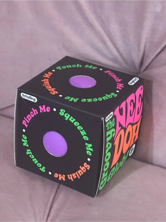 Purple Needoh Groovy Glob! OFFERS OPEN!