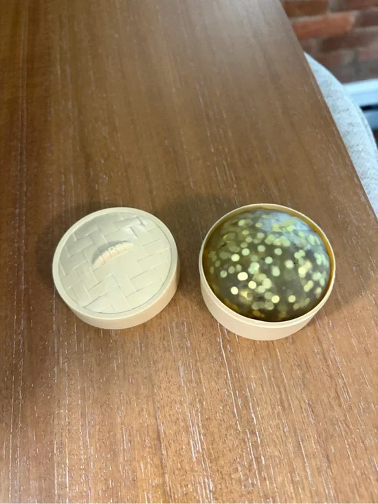 Rare gold glitter dumpling