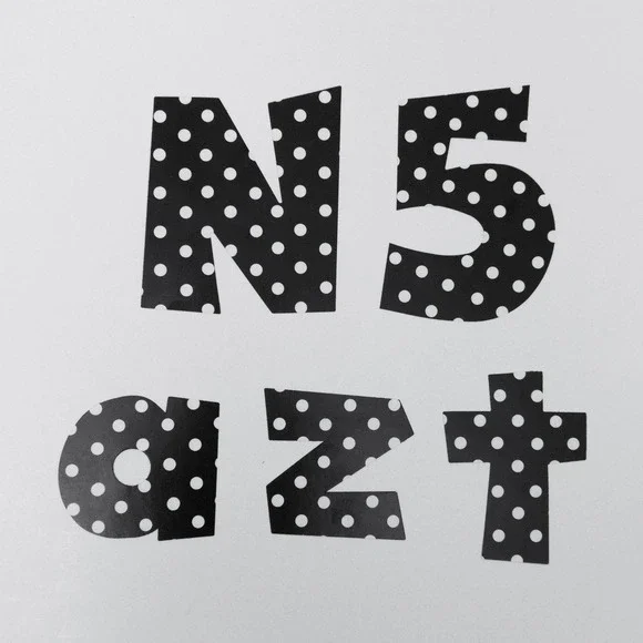 Frog Street Press Black & White Dot 4
