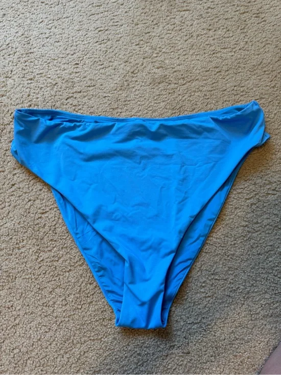 SKIMS High-Cut Bikini Bottoms in Bright Blue