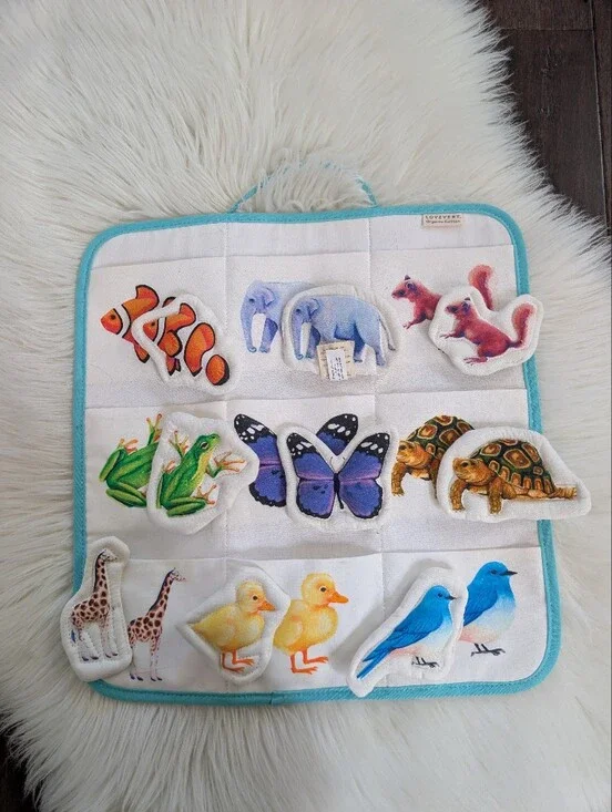 Lovevery Realist Play Kit 19-21Mo Quilted Critter Pockets Animals Cotton Hanger