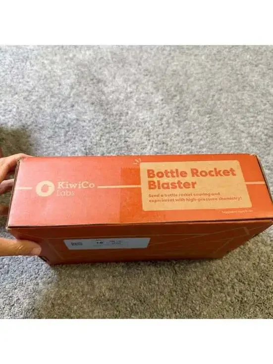KiwiCo Labs Bottle Rocket Blaster STEM Kit