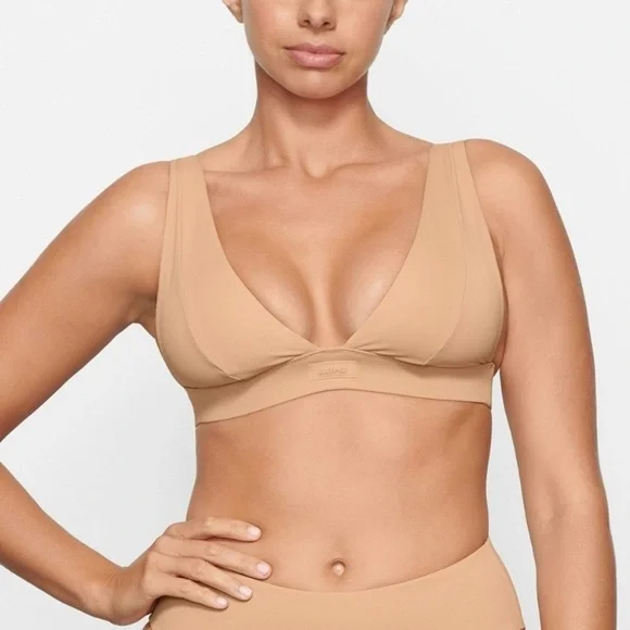 Skims Swim Bikini Top Sz L Nude