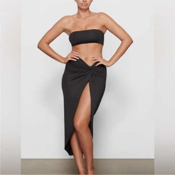 NWT SKIMS Swim Sarong Skirt in Onyx