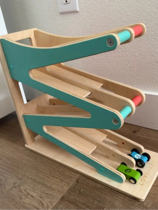 Lovevery The Adventure Kit Wooden Car Ramp Toy Motor Skills Developmental
