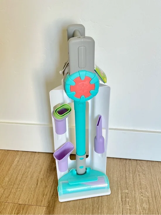 NWT Spark Create Imagine Kids Play Vacuum