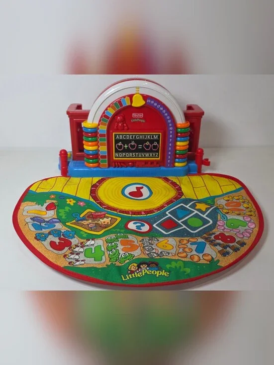 Vintage 2005 Fisher-Price Little People Time to Learn Preschool