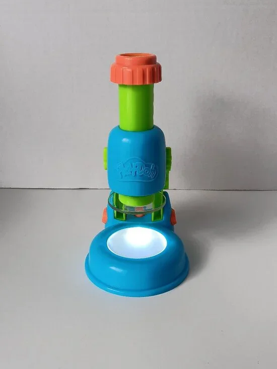 The Play-Doh Light & Look Microscope - Batteries Included !